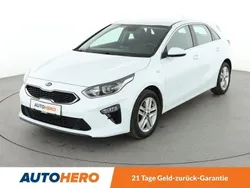 Weiß Gebraucht 2019 Kia Ceed Vision Limousine | 15.320 € (Fairer Preis)