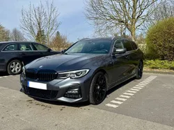 Grau Gebraucht 2020 BMW 320 M Sport Kombi | 26.999 € (Guter Preis)