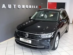 Schwarz Gebraucht 2021 VW Tiguan Life SUV | 24.990 € (Guter Preis)