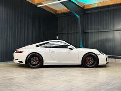 Grau Gebraucht 2019 Porsche 991 Coupé | 136.911 €