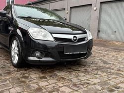 Schwarz Gebraucht 2005 Opel Tigra Cabrio | 2.550 € (Fairer Preis)