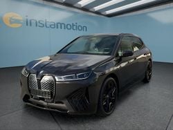 Grau Gebraucht 2022 BMW iX SUV | 48.199 € (Fairer Preis)