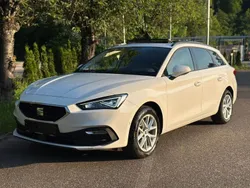 Weiß Gebraucht 2022 Seat Leon Style Limousine | 21.390 € (Fairer Preis)
