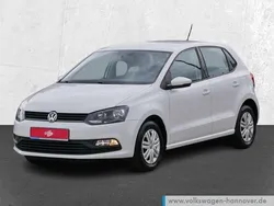 Pure white Gebraucht 2017 VW Polo Trendline Limousine | 8.890 € (Guter Preis)