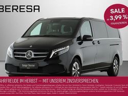 Schwarz Gebraucht 2023 Mercedes V300 Avantgarde Van / Kleinbus | 60.780 € (Fairer Preis)