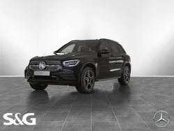 Unilack schwarz Gebraucht 2021 Mercedes GLC300e AMG SUV | 36.990 € (Fairer Preis)