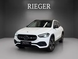 Weiß Gebraucht 2021 Mercedes GLA250 Night SUV | 30.599 € (Guter Preis)
