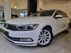 Weiß Gebraucht 2016 VW Passat Limousine | 13.900 € (Fairer Preis)