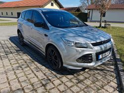 Silber Gebraucht 2014 Ford Kuga SUV | 10.700 € (Fairer Preis)