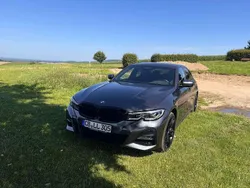 Grau Gebraucht 2021 BMW 330e M Sport Limousine | 32.100 € (Fairer Preis)