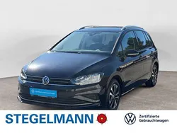 Deep black perleffekt Gebraucht 2019 VW Golf Sportsvan IQ Drive Van / Kleinbus | 16.290 € (Fairer Preis)