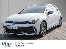 Pure white Gebraucht 2024 VW Golf VIII R-line Limousine | 35.480 € (Teuer)