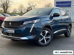 Blau Gebraucht 2023 Peugeot 3008 GT SUV | 25.850 € (Fairer Preis)