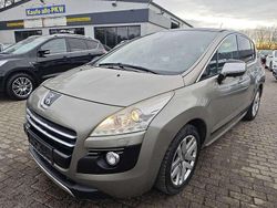Grün Gebraucht 2012 Peugeot 3008 Kombi | 3.999 €