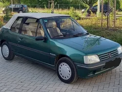 Grün Gebraucht 1992 Peugeot 205 Roland Garros Cabrio | 3.750 €