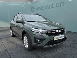 Grün Gebraucht 2024 Dacia Sandero Expression Kleinwagen | 19.143 € (Fairer Preis)