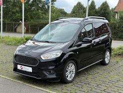 Schwarz Gebraucht 2020 Ford Tourneo Courier Titanium Van / Kleinbus | 11.590 € (Fairer Preis)