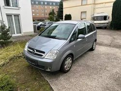 Grau Gebraucht 2006 Opel Meriva Van / Kleinbus | 999 € (Superpreis)