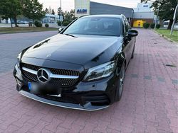 Schwarz Gebraucht 2018 Mercedes C300 AMG line Kombi | 27.700 € (Etwas zu teuer)