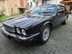 Schwarz Gebraucht 1998 Jaguar XJ8 Limousine | 8.888 € (Superpreis)