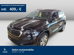 Schwarz Gebraucht 2024 Skoda Karoq Selection SUV | 32.430 € (Fairer Preis)
