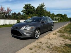 Silber Gebraucht 2011 Ford Mondeo Titanium S Kombi | 6.100 € (Fairer Preis)