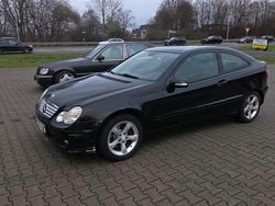 Schwarz Gebraucht 2008 Mercedes C200 Coupé | 2.900 € (Guter Preis)