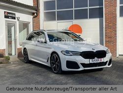 Weiß Gebraucht 2021 BMW 530 M Sport Limousine | 37.799 € (Fairer Preis)