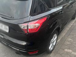 Schwarz Gebraucht 2019 Ford Kuga ST-Line SUV | 15.500 € (Fairer Preis)
