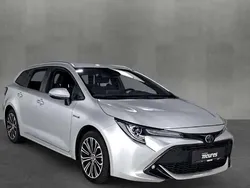 Grau Gebraucht 2020 Toyota Corolla Kombi | 19.500 € (Guter Preis)