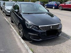 Schwarz Gebraucht 2018 Peugeot 308 Kombi | 14.000 € (Teuer)