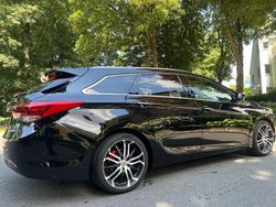 Schwarz Gebraucht 2016 Hyundai i40 Trend Kombi | 9.999 € (Fairer Preis)
