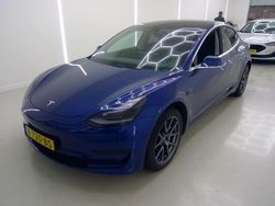 Blau Gebraucht 2020 Tesla Model 3 Standard Range Limousine | 18.900 € (Guter Preis)