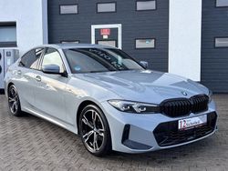 Grau Gebraucht 2023 BMW 320 M Sport Limousine | 39.970 € (Fairer Preis)
