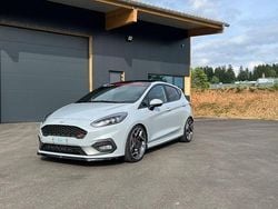 Grau Gebraucht 2019 Ford Fiesta ST Kleinwagen | 16.500 € (Fairer Preis)