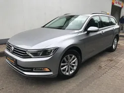 Grau Gebraucht 2019 VW Passat Comfortline Kombi | 17.350 € (Fairer Preis)