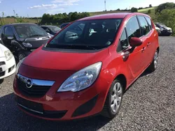 Rot Gebraucht 2010 Opel Meriva Edition Van / Kleinbus | 1.999 € (Superpreis)