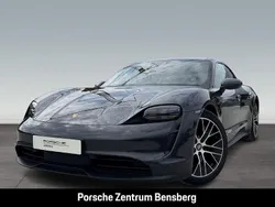 Grau Gebraucht 2022 Porsche Taycan 4S Limousine | 74.900 € (Etwas zu teuer)