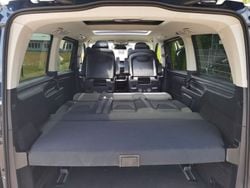 Blau Gebraucht 2021 Mercedes Vito Edition Van / Kleinbus | 39.980 € (Fairer Preis)