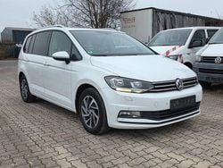Grau Gebraucht 2017 VW Touran Join Van / Kleinbus | 13.900 € (Superpreis)