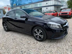 Violet Gebraucht 2016 Mercedes A160 Limousine | 13.490 € (Guter Preis)