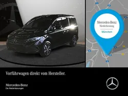 Schwarz Gebraucht 2024 Mercedes T180 Progressive Van / Kleinbus | 30.979 € (Teuer)