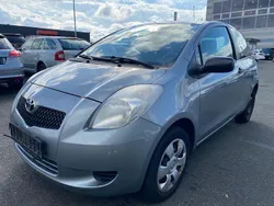 Silber Gebraucht 2006 Toyota Yaris Cool Limousine | 999 € (Superpreis)