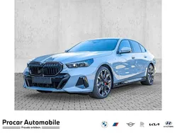 Grau Gebraucht 2025 BMW 540 M Sport Limousine | 89.900 €
