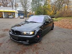 Andere farben Gebraucht 2003 BMW 320 M Sport Limousine | 5.499 € (Teuer)