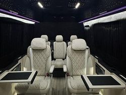 Schwarz Gebraucht 2025 Mercedes Sprinter Van | 169.950 €