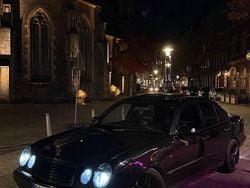 Schwarz Gebraucht 1999 Mercedes E430 Limousine | 5.500 € (Superpreis)
