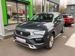 Grey (metallic) Gebraucht 2021 Seat Ateca Style SUV | 19.880 €
