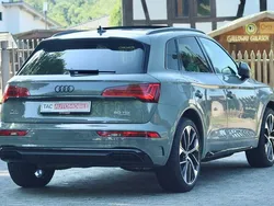 Grau Gebraucht 2022 Audi Q5 S-Line SUV | 44.980 € (Etwas zu teuer)