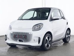 Weiß Gebraucht 2024 Smart ForTwo Electric Drive Exclusive Coupé | 17.555 € (Fairer Preis)
